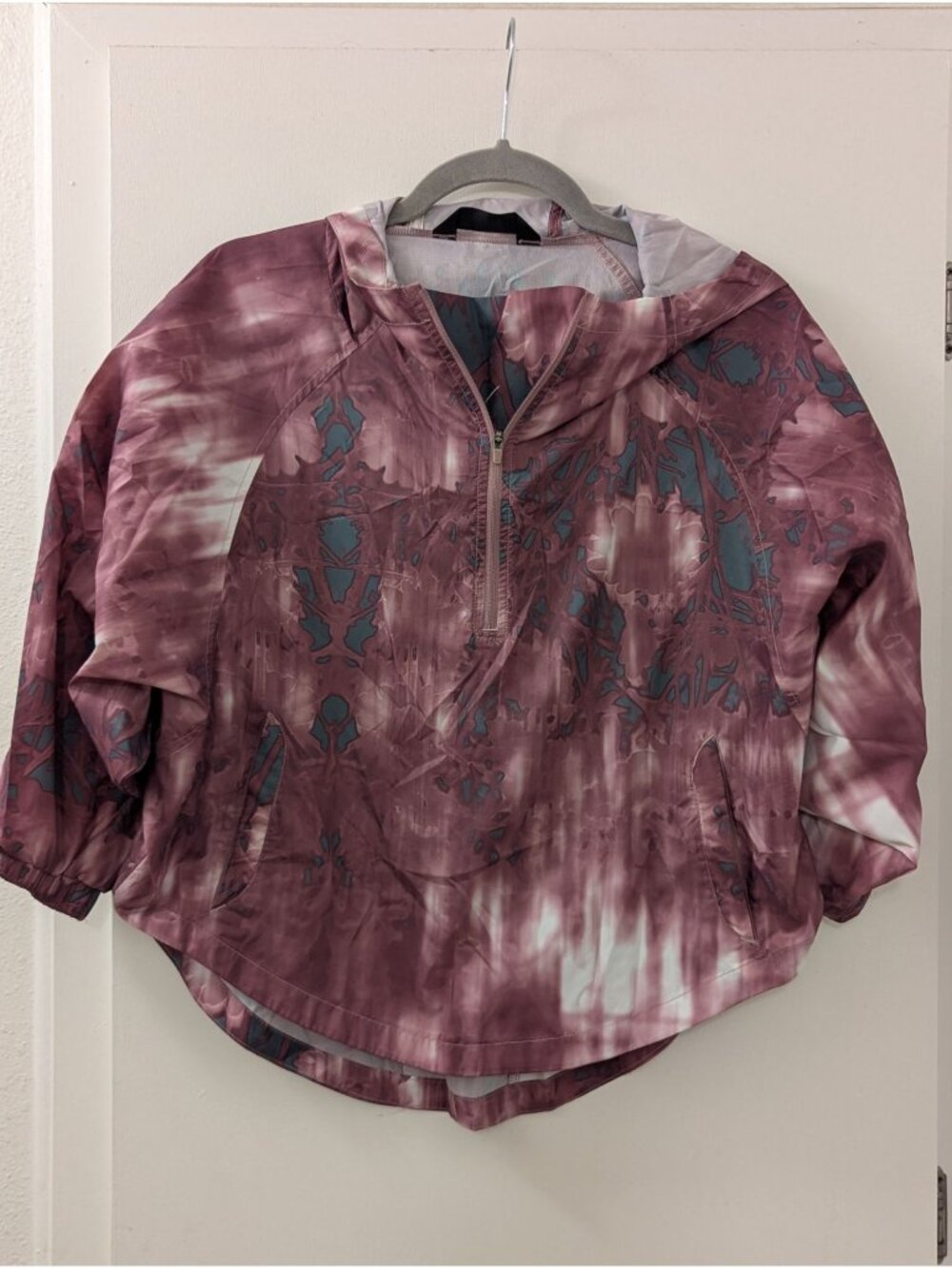 Tie-Dye Burgundy & Aqua Hooded Windbreaker Jacket With Zipper & Pockets Womens S
